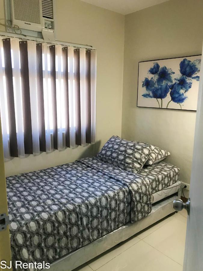 2 Bedroom Condo @ Midpoint Residences W/ City View Mandaue Exteriör bild